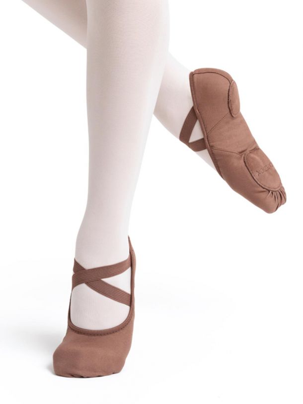 2037W Hanami Ballet Shoe - Black M 10