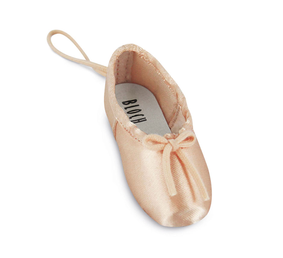 A0604 MINI POINTE SHOES W/KEY RING -White