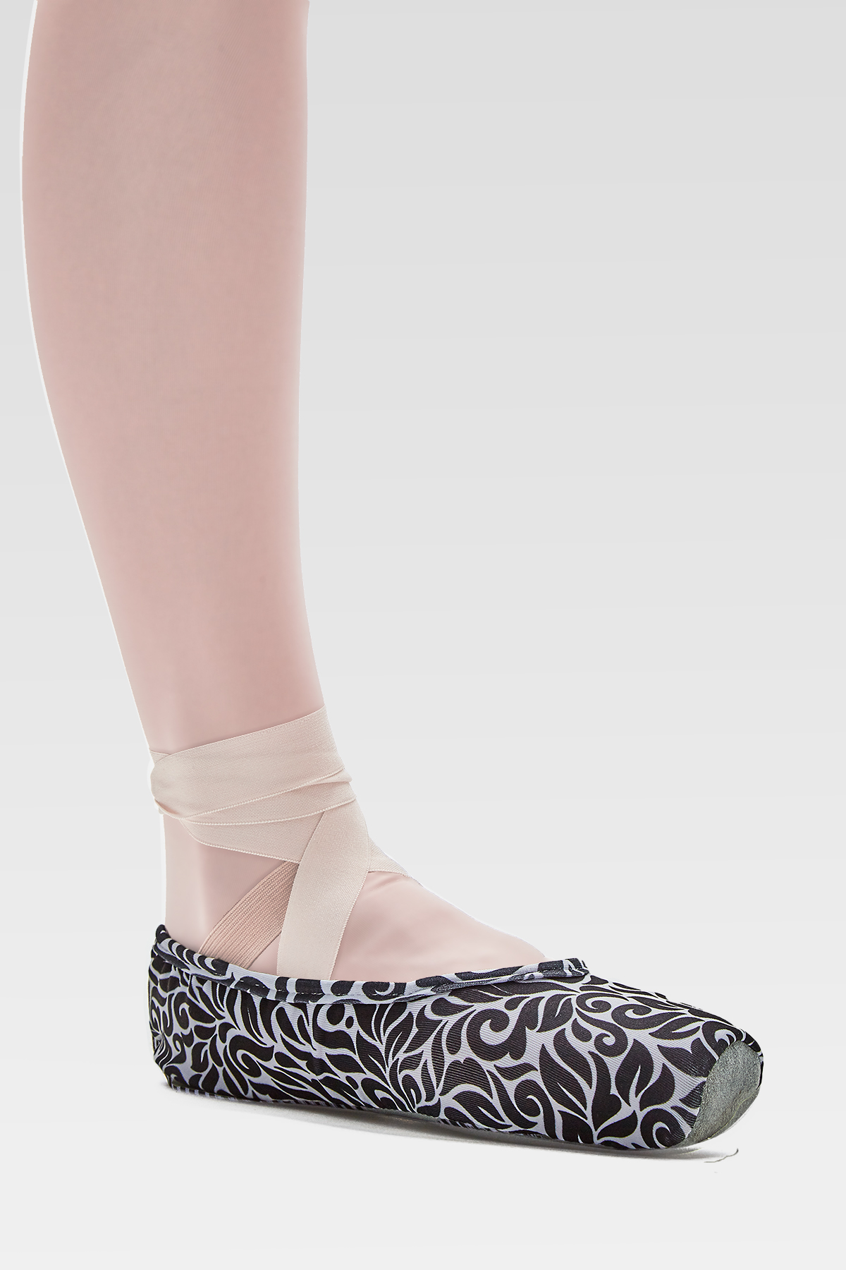 AC12 Pointe Shoe Cover -Light Pink Small